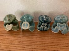 Load image into Gallery viewer, Altar Jizō Pottery Statues