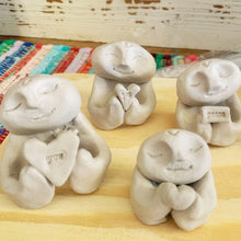 Load image into Gallery viewer, Altar Jizō Pottery Statues