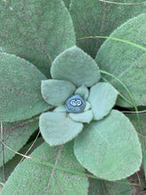 Load image into Gallery viewer, ॐ Simple Mini Traveling Jizō Stones