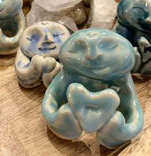 Load image into Gallery viewer, Altar Jizō Pottery Statues
